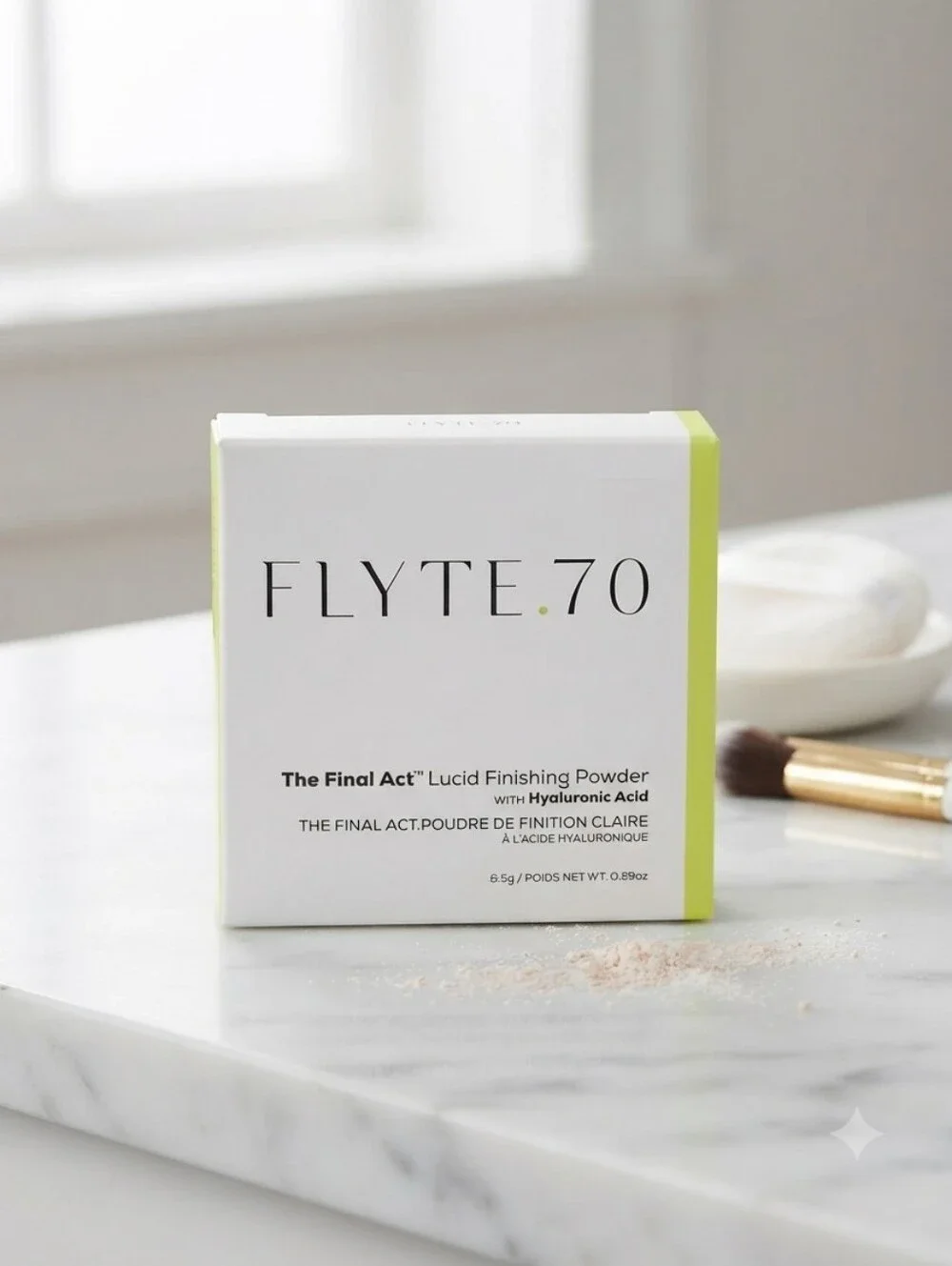 Flyte.70 The Final Act Lucid Finishing Powder - White with Lime Accent